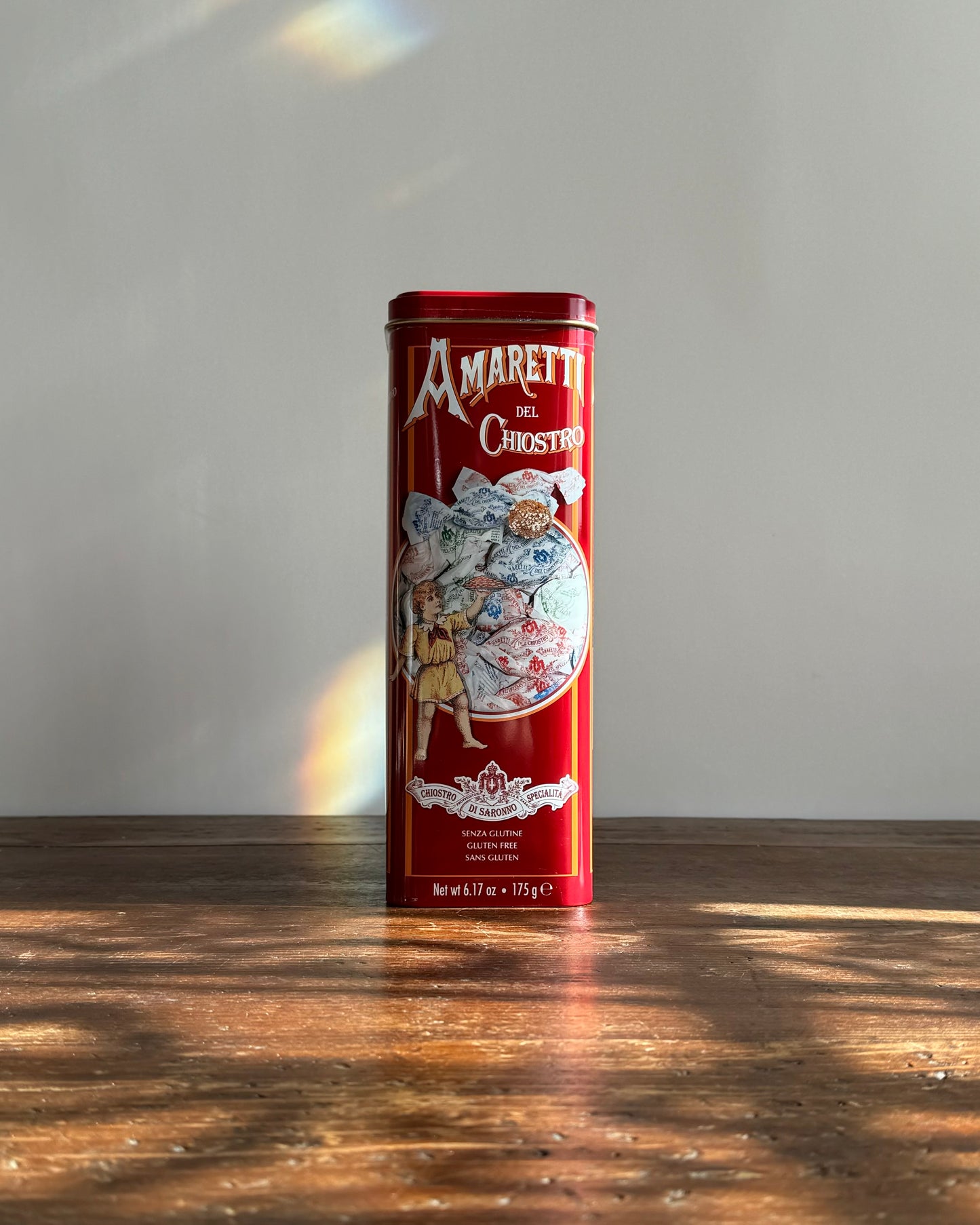 Lazzaroni Amaretti in Tower Tin (Crunchy)
