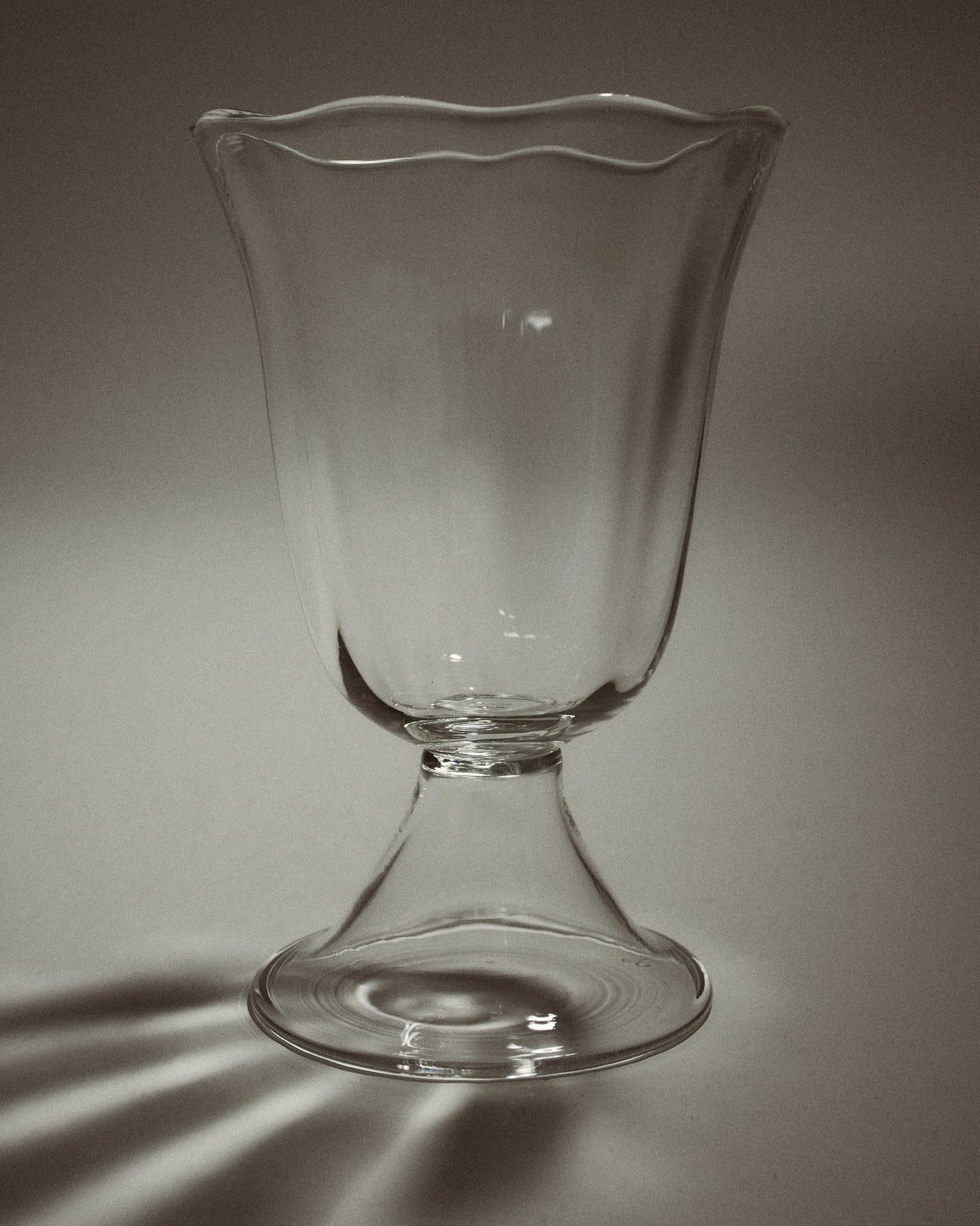 Alban Vase Tulip