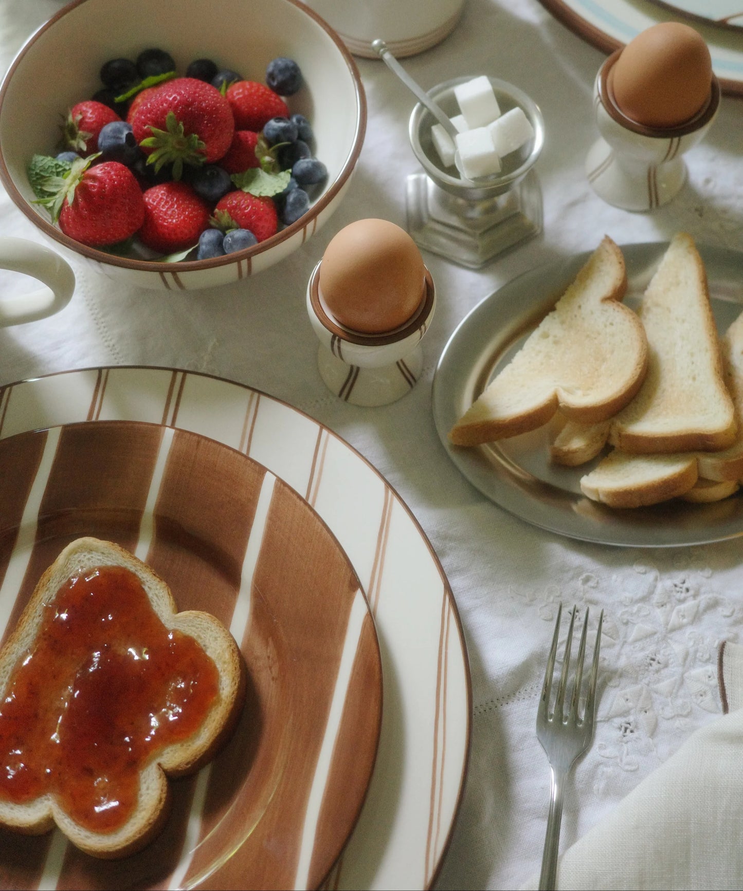 Ali LaBelle x Valsa Home Pajama Hand Painted Egg Cup (Set of 4)