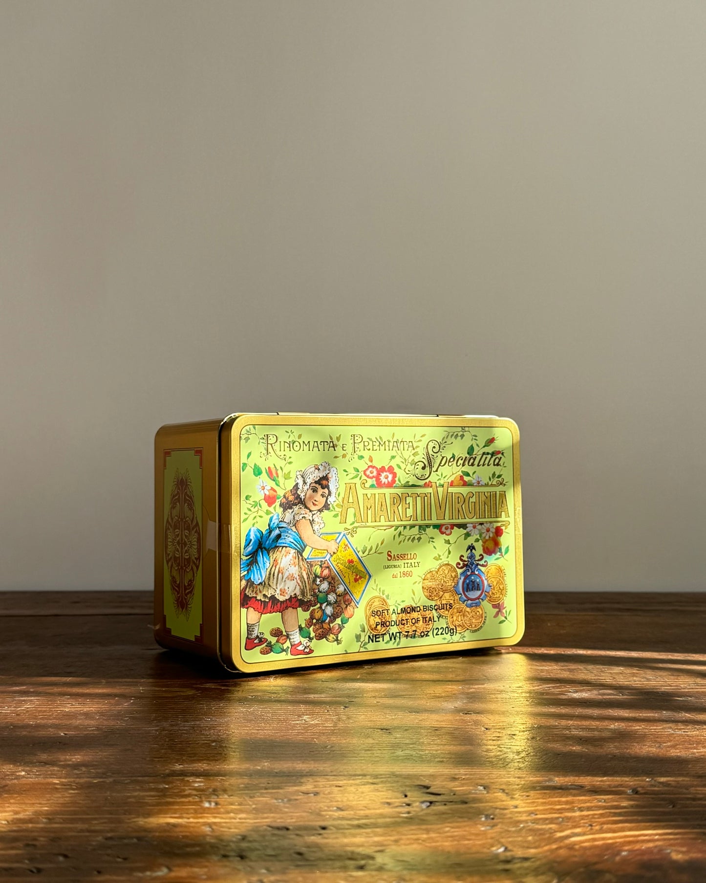 Amaretti Virginia Soft Cookies in Rectangular Green Tin