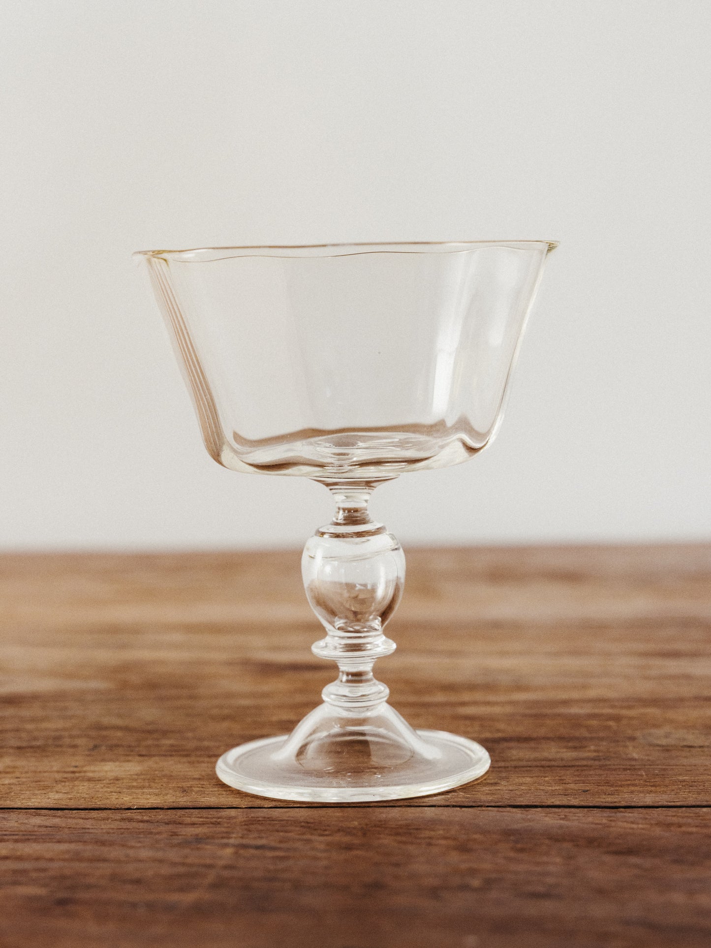 Alban Champagne Glass