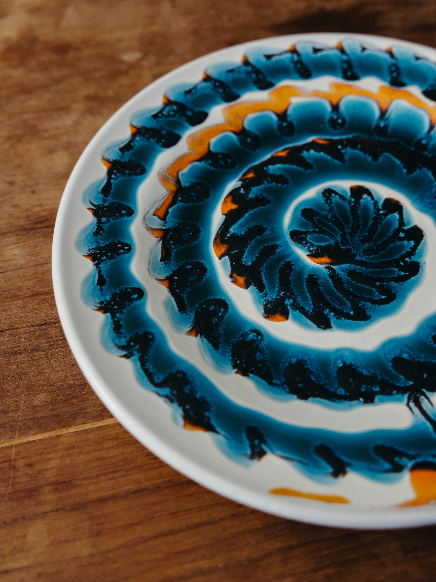 Ceramic Spiral Fruit Plate, No. 05