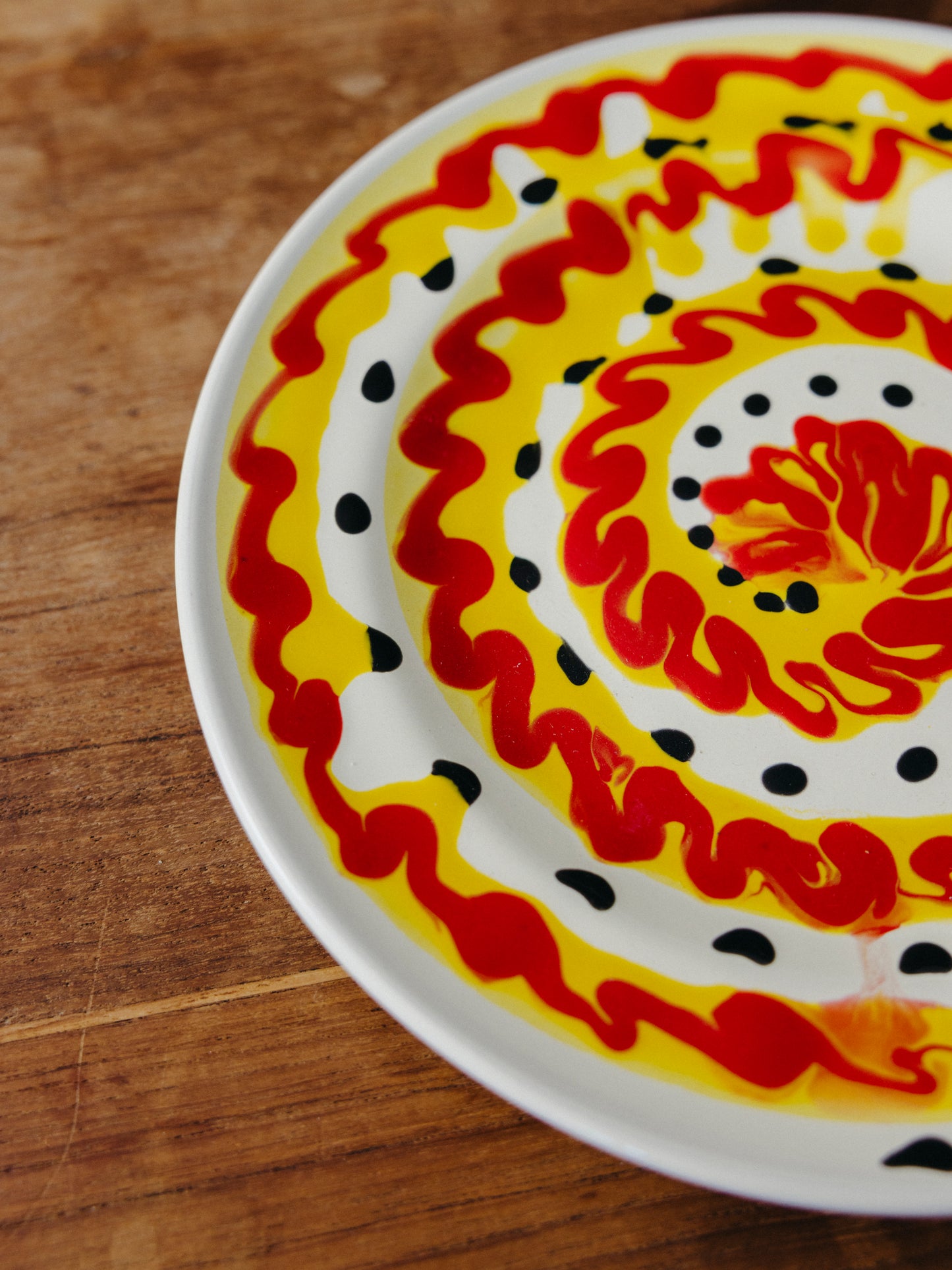 Ceramic Spiral Fruit Plate, No. 06