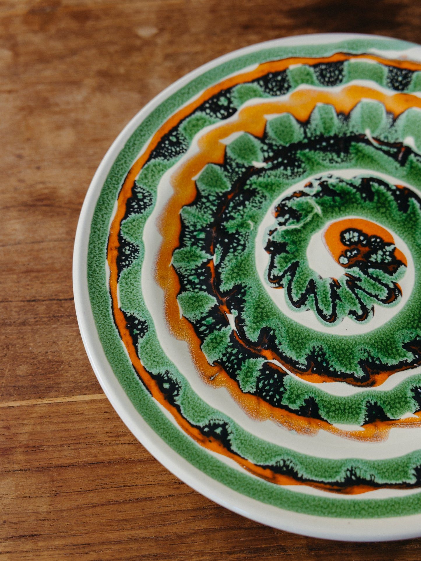 Ceramic Spiral Fruit Plate, No. 08