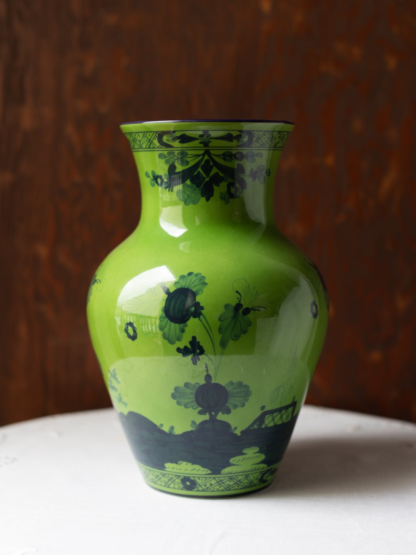 Oriente Italiano Ming Vase