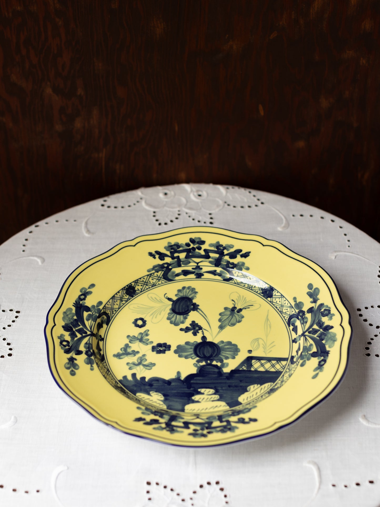 Oriente Italiano Antico Doccia Flat Dinner Plate