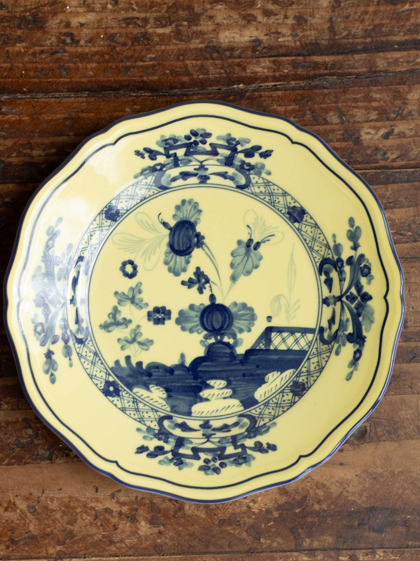Oriente Italiano Antico Doccia Flat Bread Plate