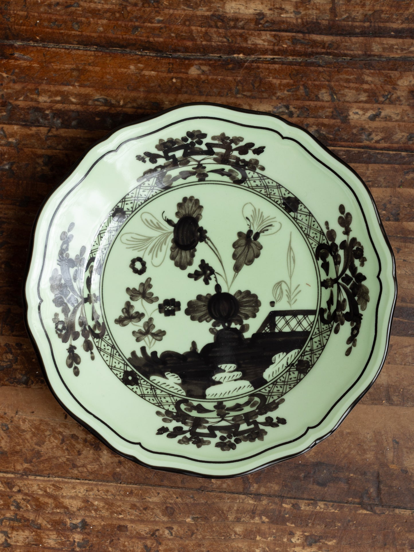 Oriente Italiano Antico Doccia Flat Bread Plate