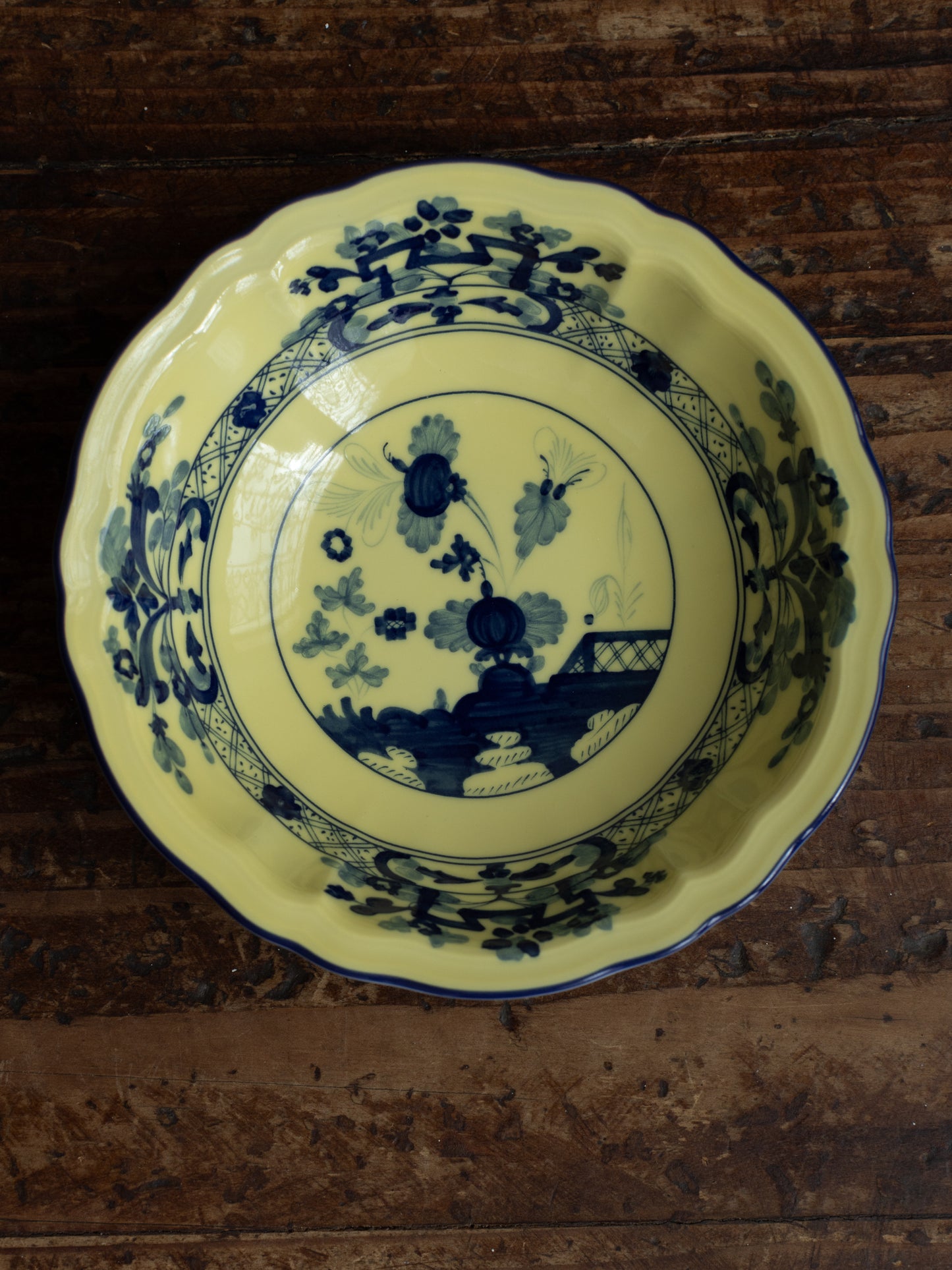 Oriente Italiano Antico Doccia Fruit Bowl