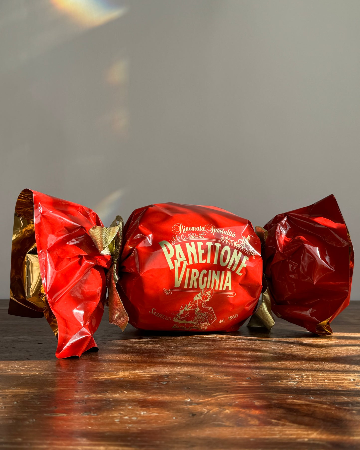 Amaretti Virginia Panettone Bon Bon (Red Gift Wrap)