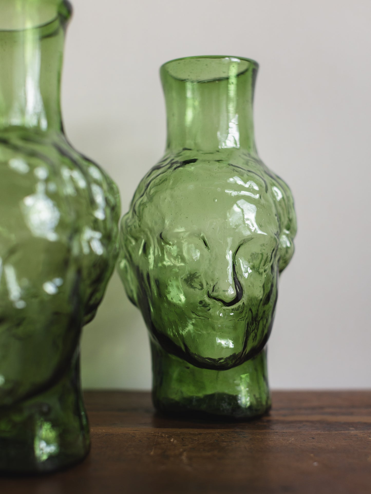 Roma Droit Vert Fumé Head Vessel