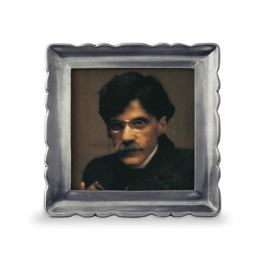 Carretti Square Frame