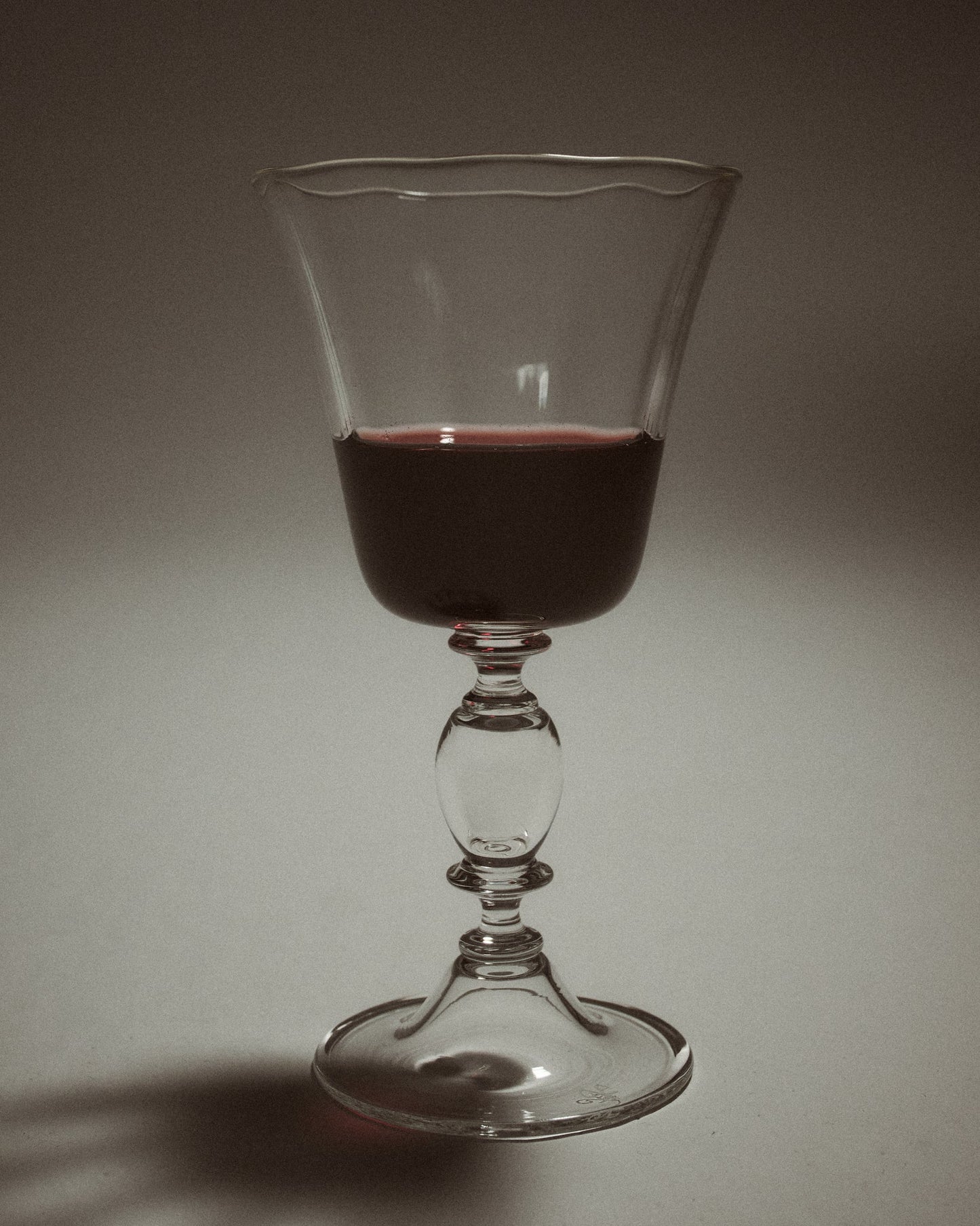 Alban Red Wine Glass