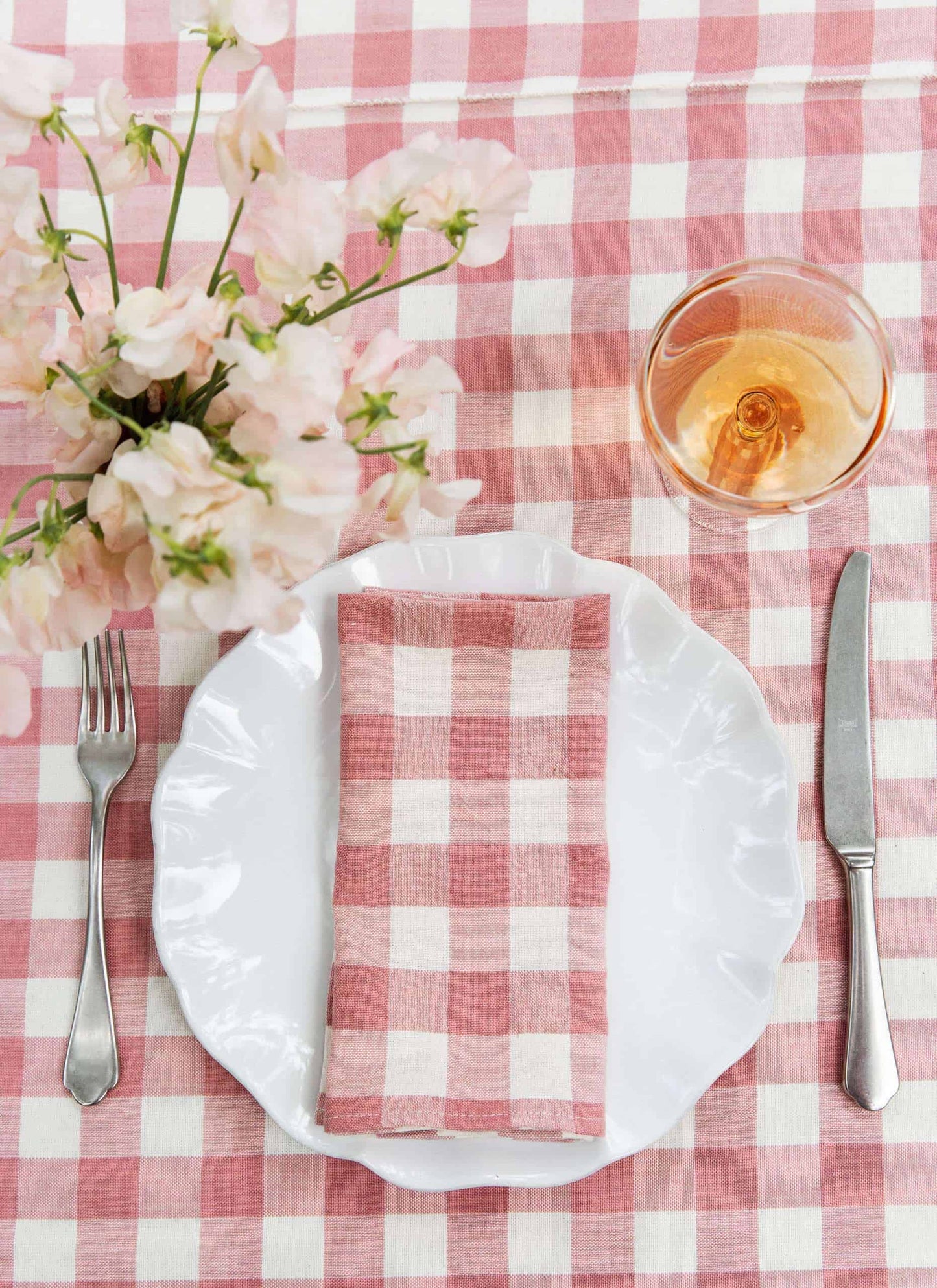 Gingham Rosa Tablecloth
