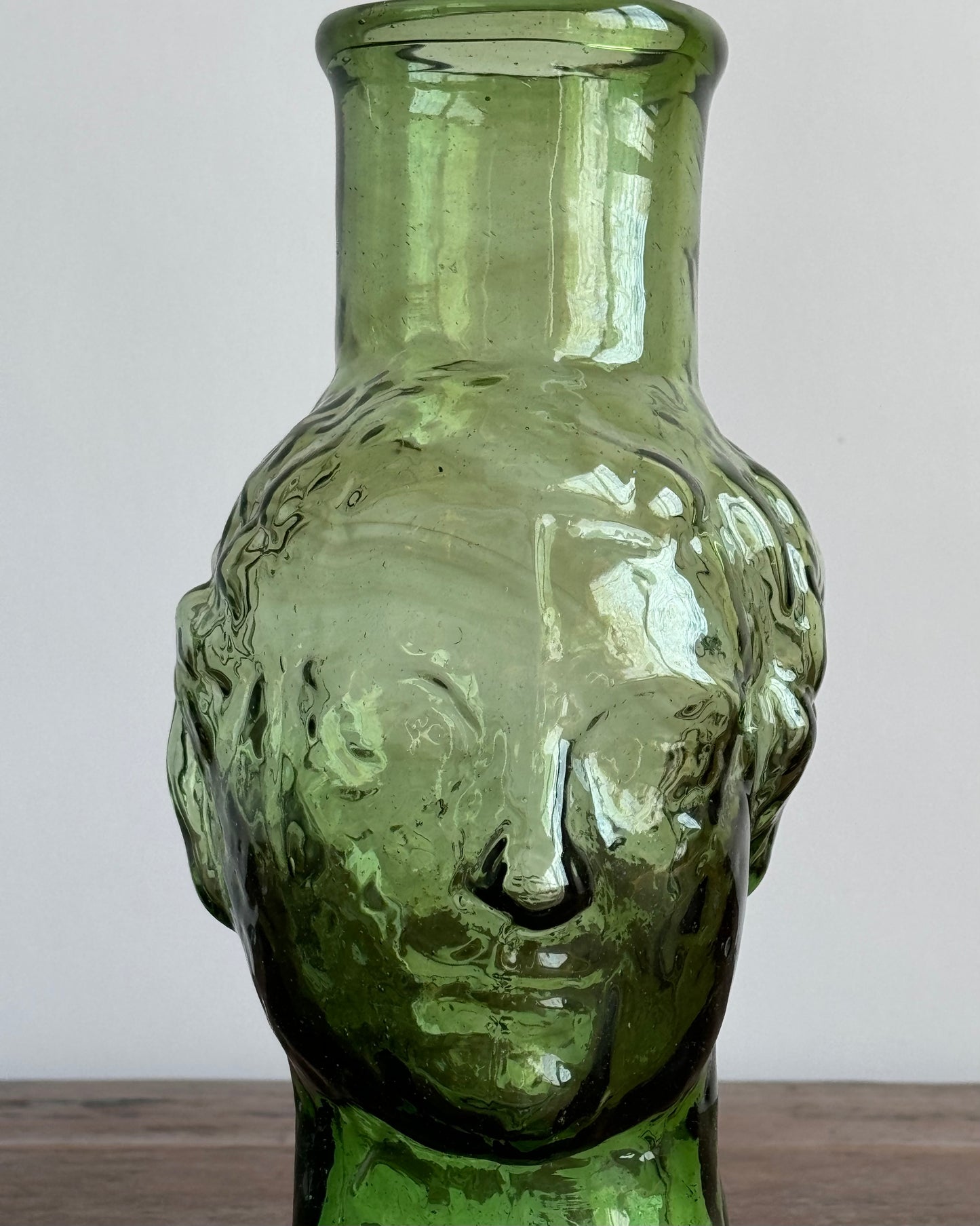 Roma Droit Vert Fumé Head Vessel