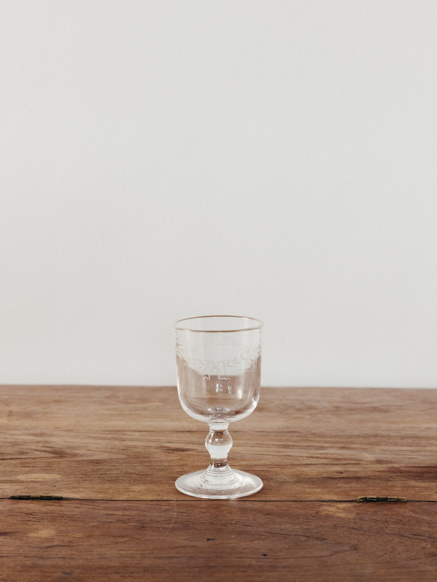 Barbro Wine Glass