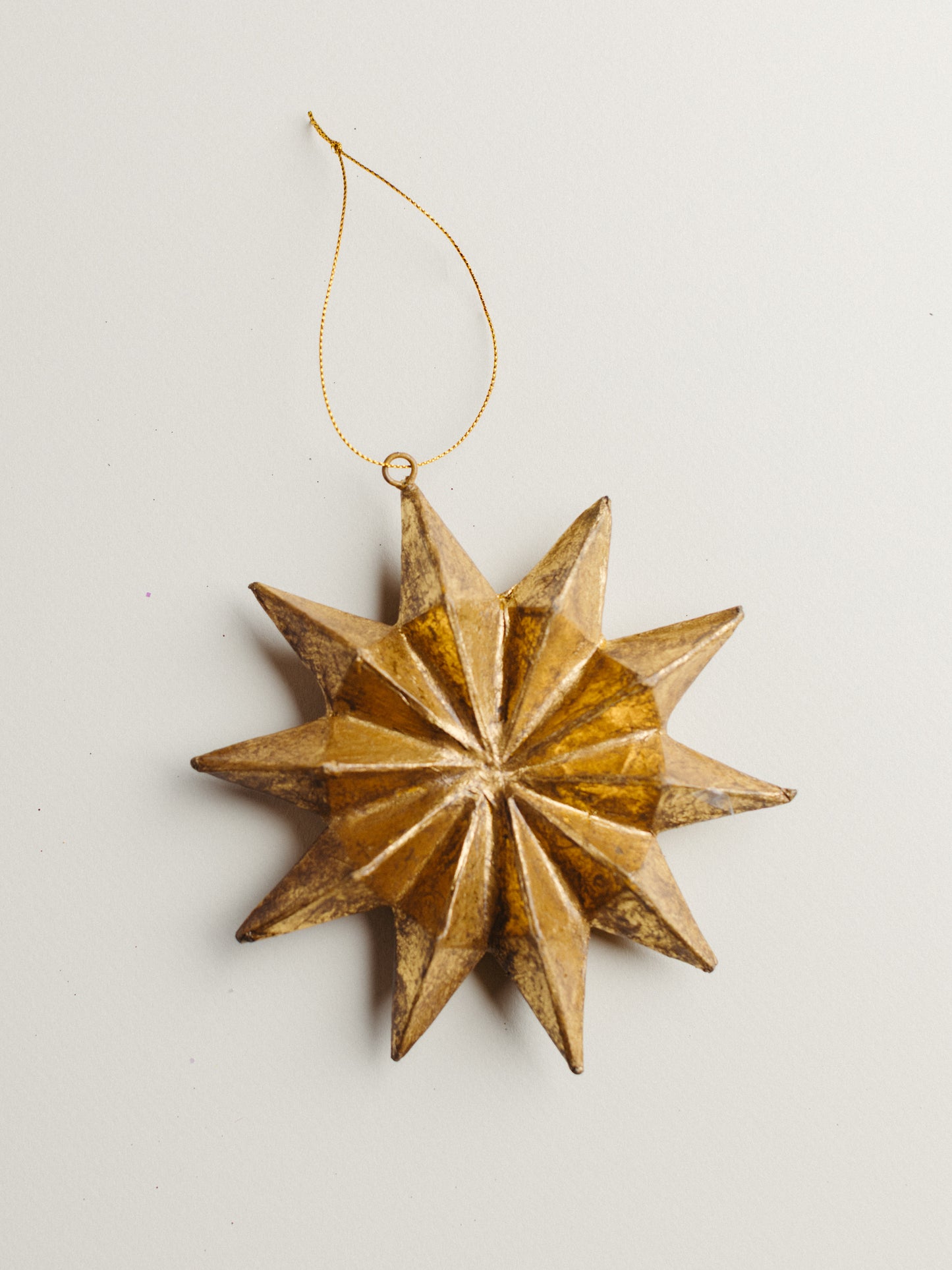 Yesteryear Star - Gold Leaf