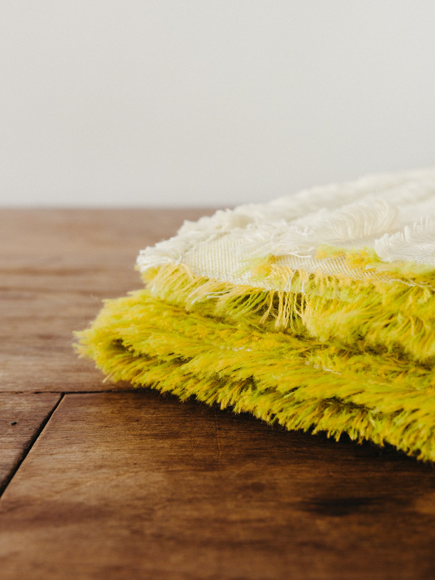Chiarastella "F28" Wool Throw in Mango