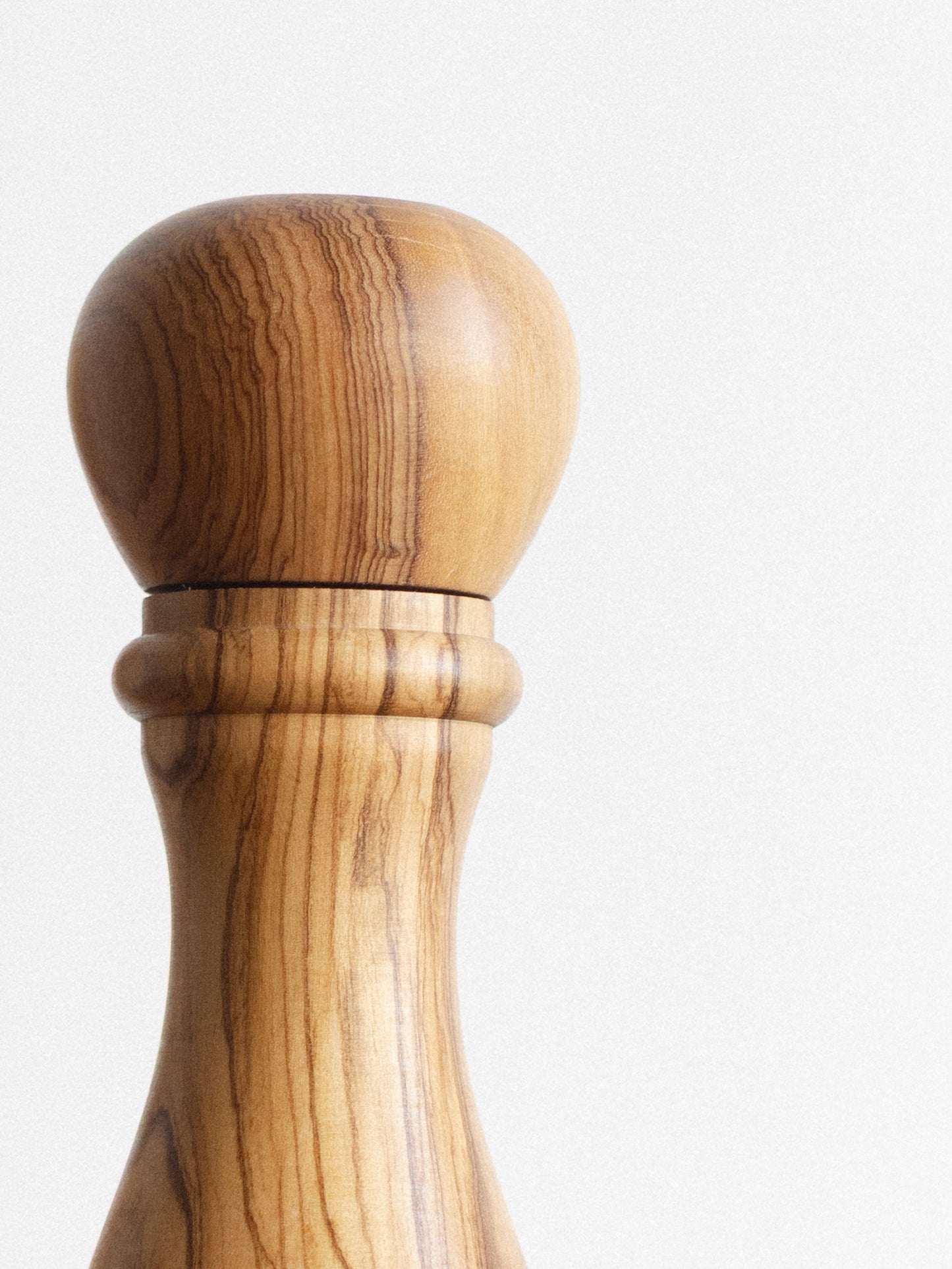 Olive Wood Salt/Pepper Mill