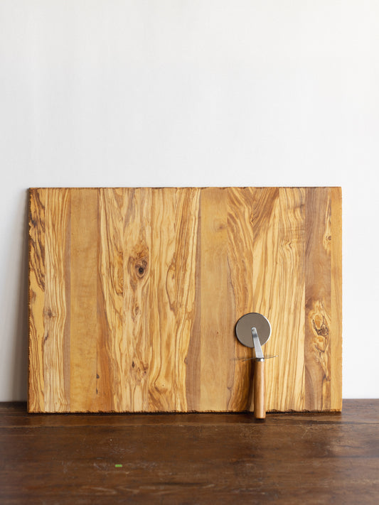 Olive Wood Cutting Board and Pizza Wheel