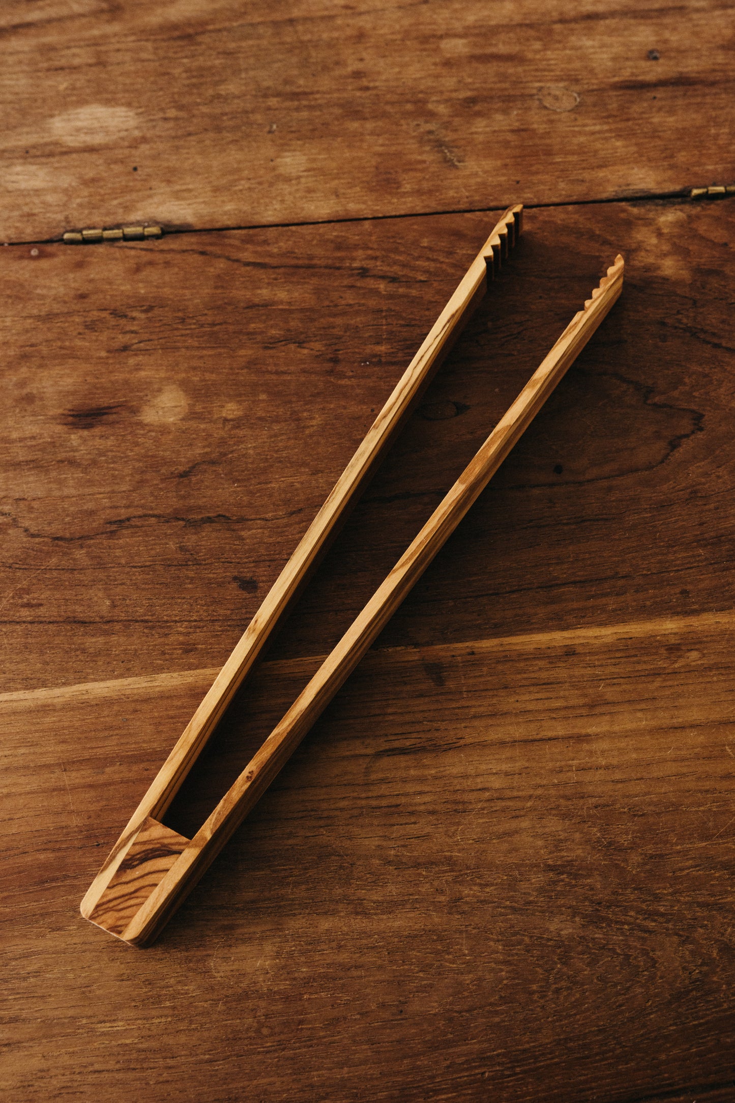 Olive Wood Steak Tongs