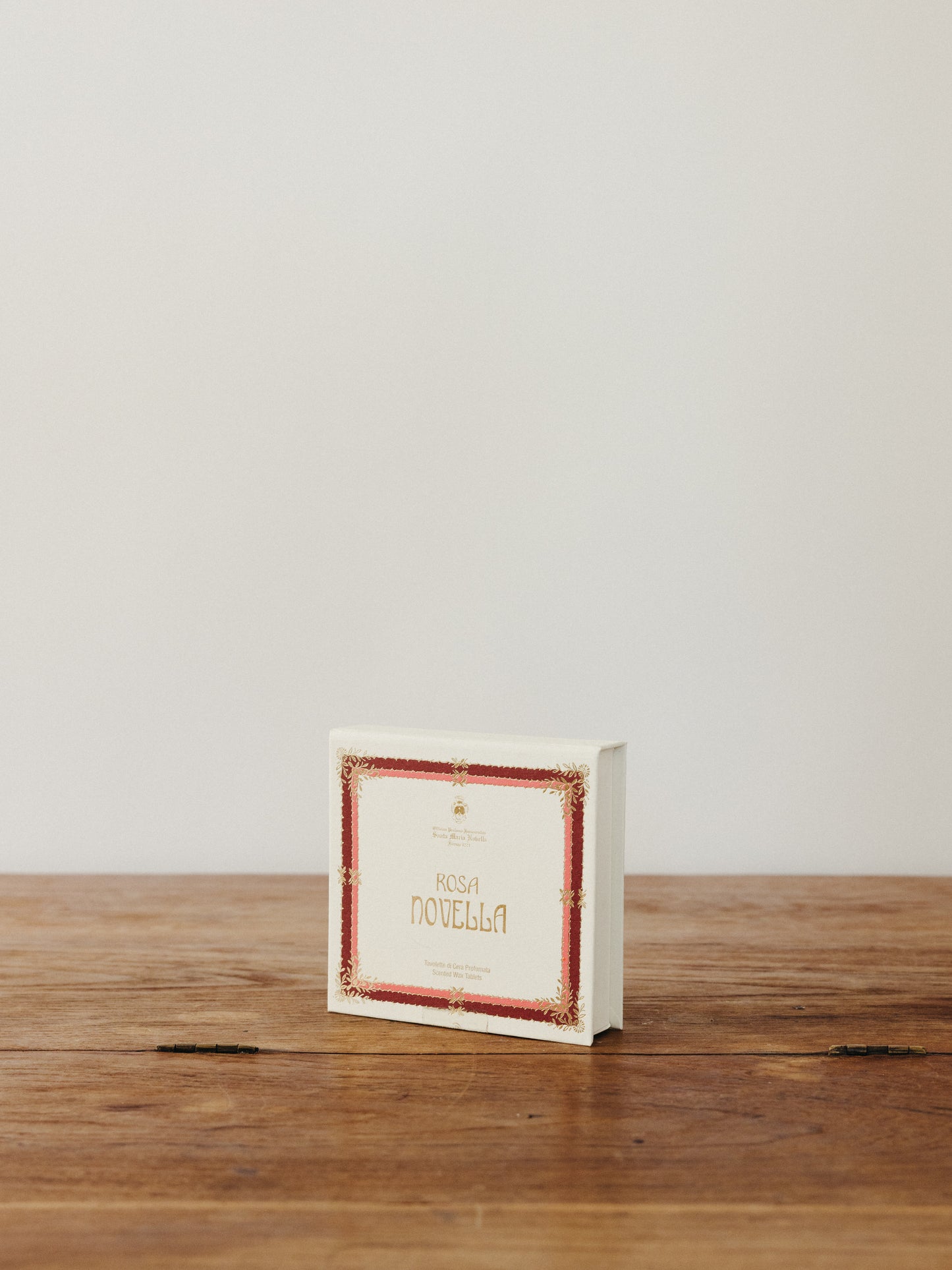 Santa Maria Novella Rosa Novella Scented Wax Tablets
