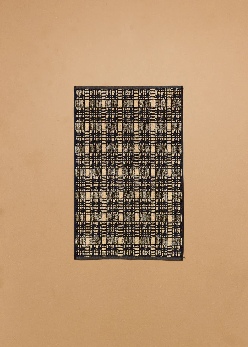 Alma Hand Towel