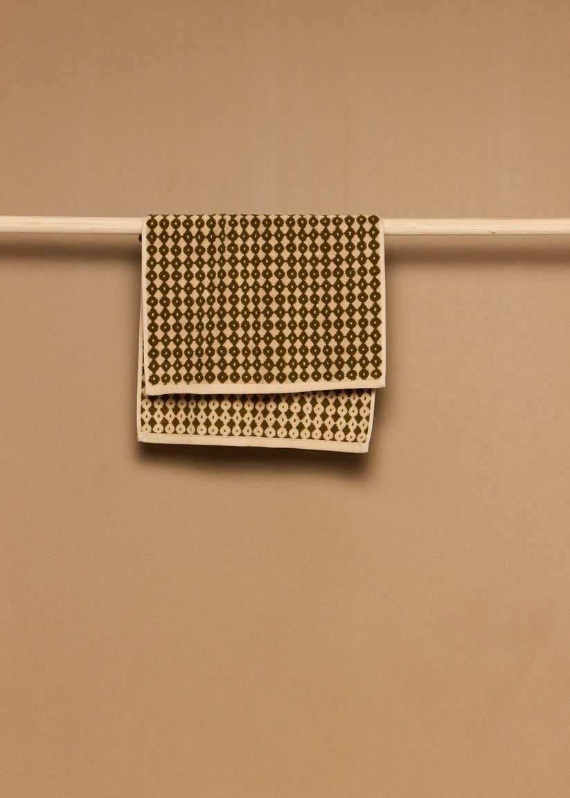 Hanna Hand Towel