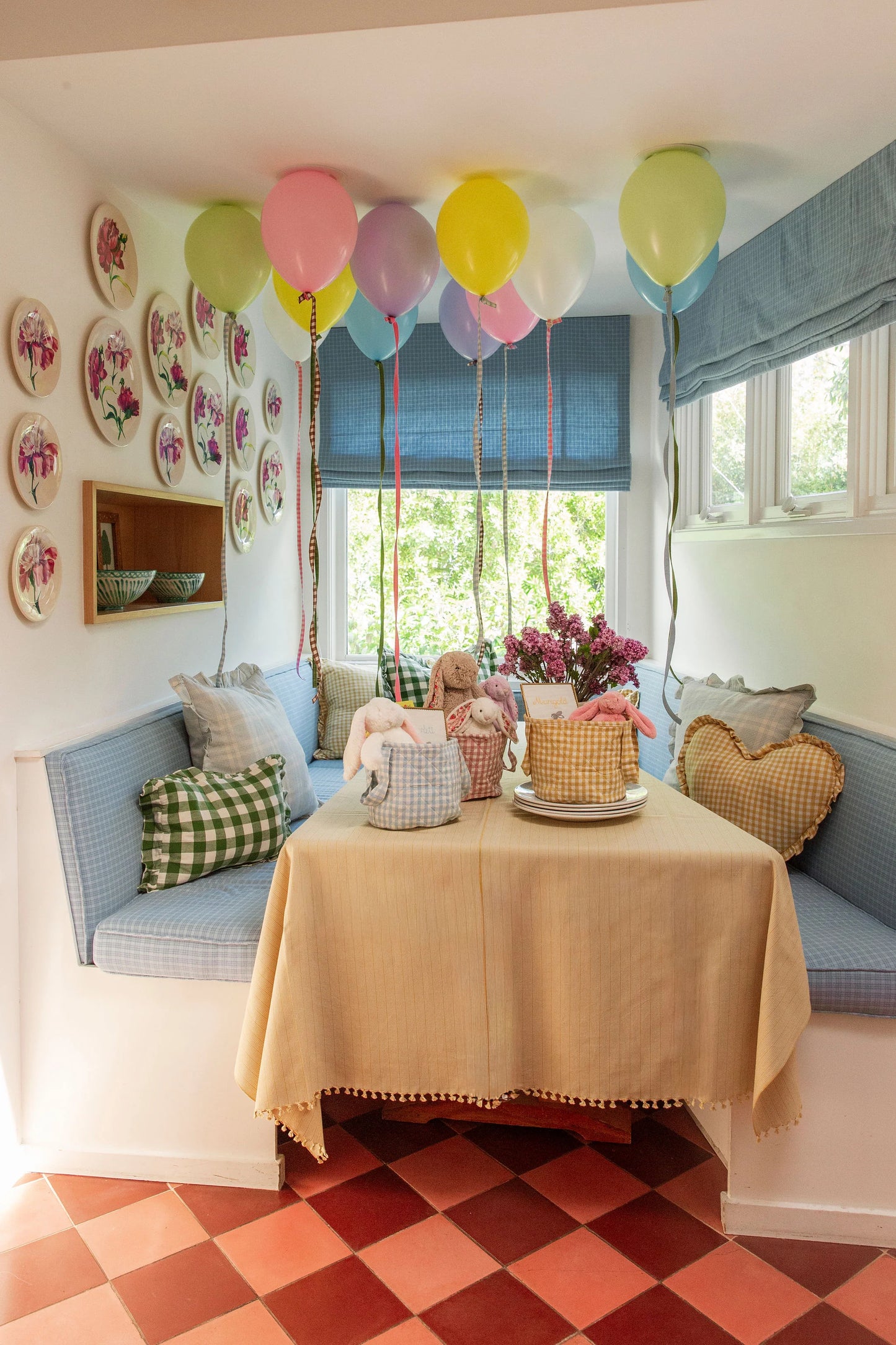 Goldie Stripe Butter Tablecloth